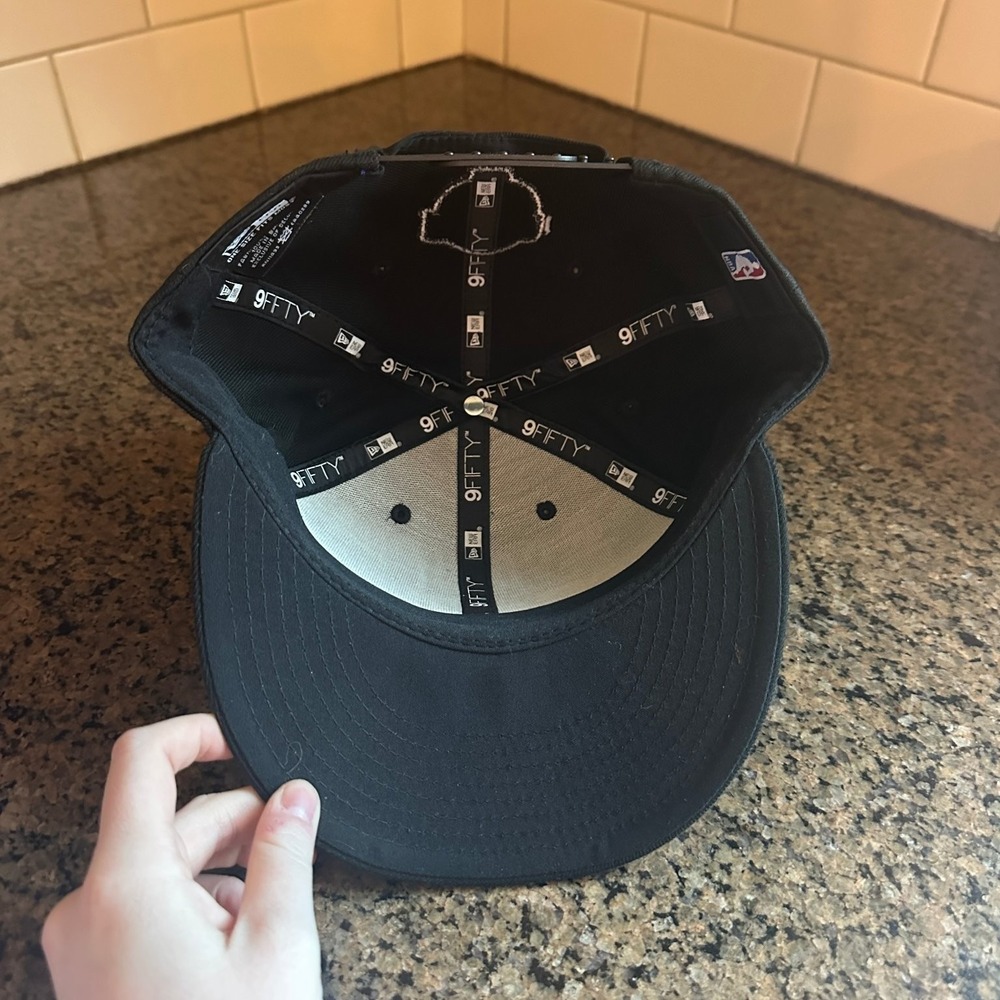 Golden State Warriors 2018 NBA Finals New Era 9Fifty Snapback Black Cap - Picture 5 of 7